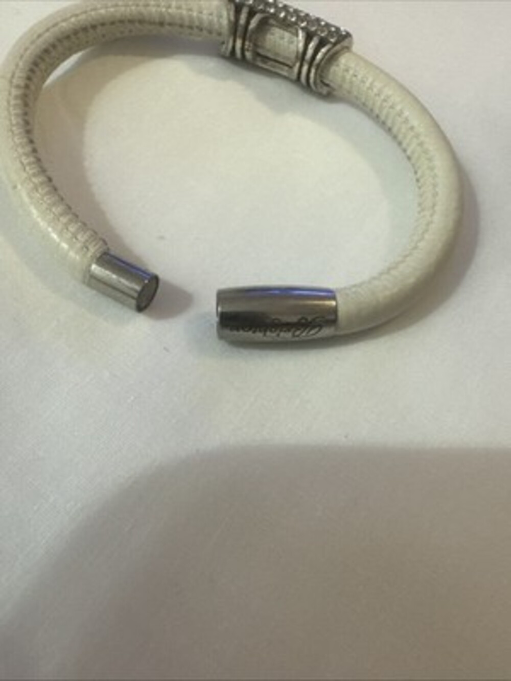 Brighton Leather Crystal Magnetic Clasp Bracelet White - Picture 3 of 4